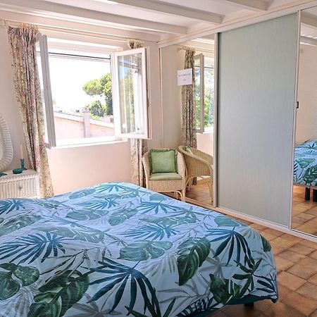 Mini Villa Jardin 50 M Plage Borgo  Exterior photo